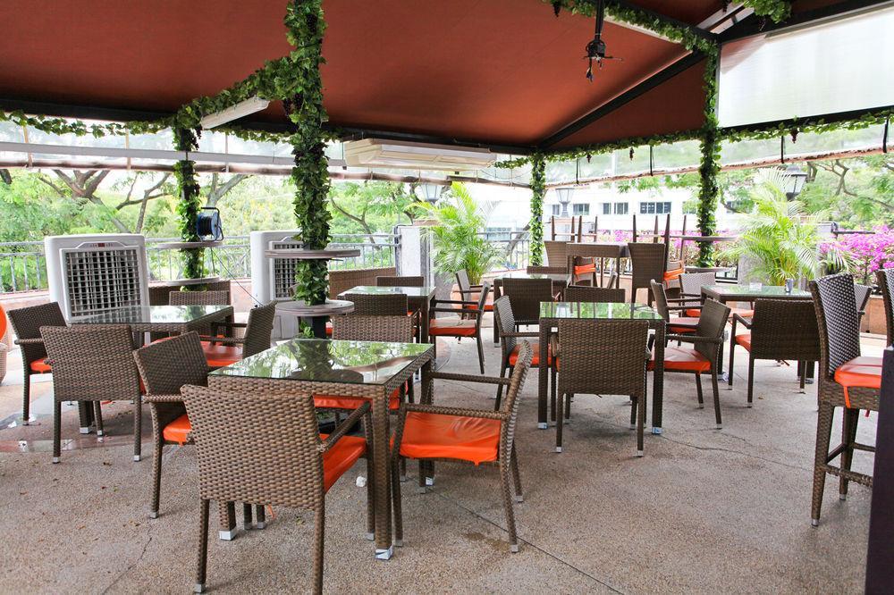 The Residence At Singapore Recreation Club Экстерьер фото